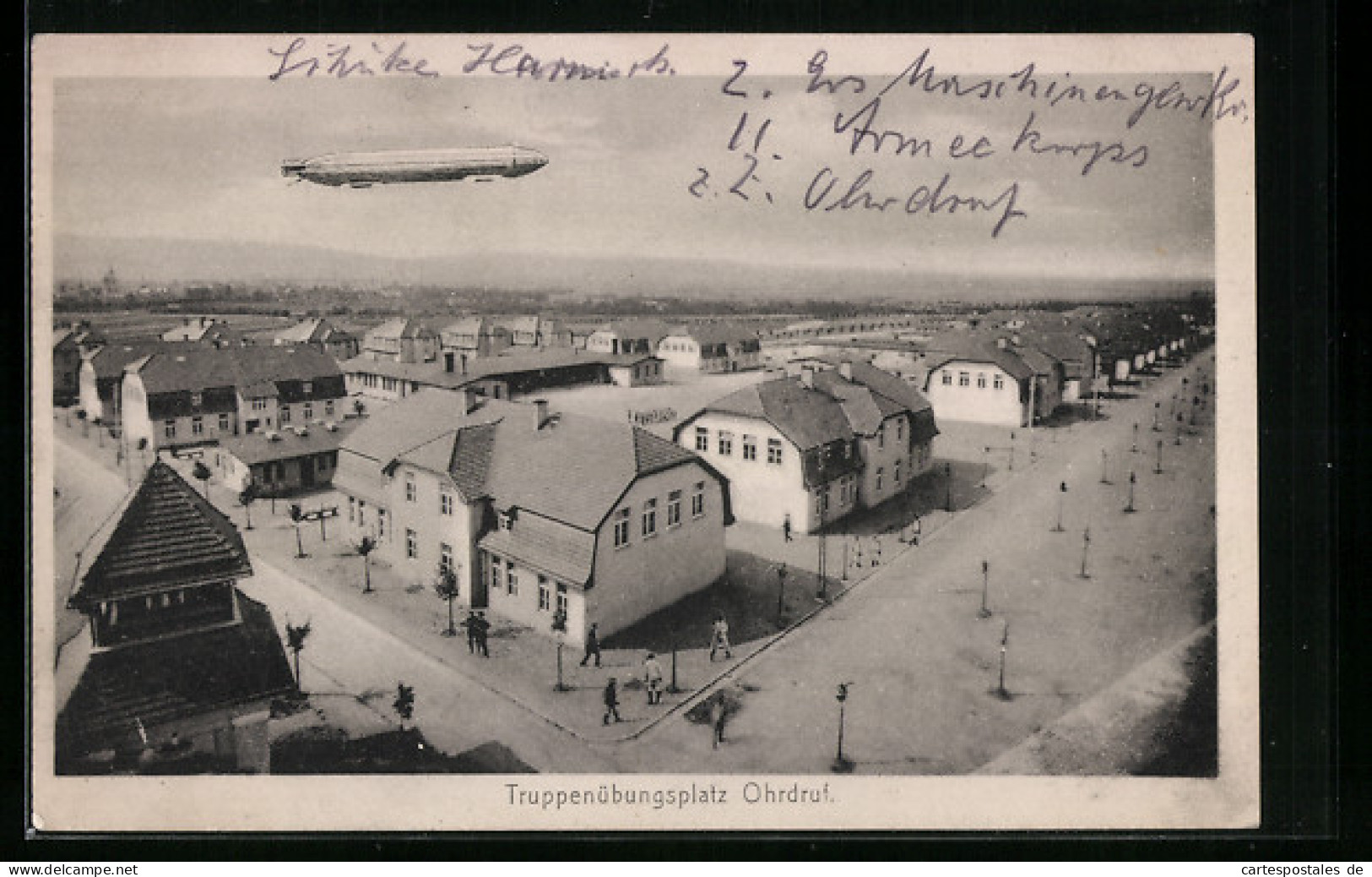 AK Ohrdruf, Zeppelin über Dem Truppenübungsplatz  - Aeronaves