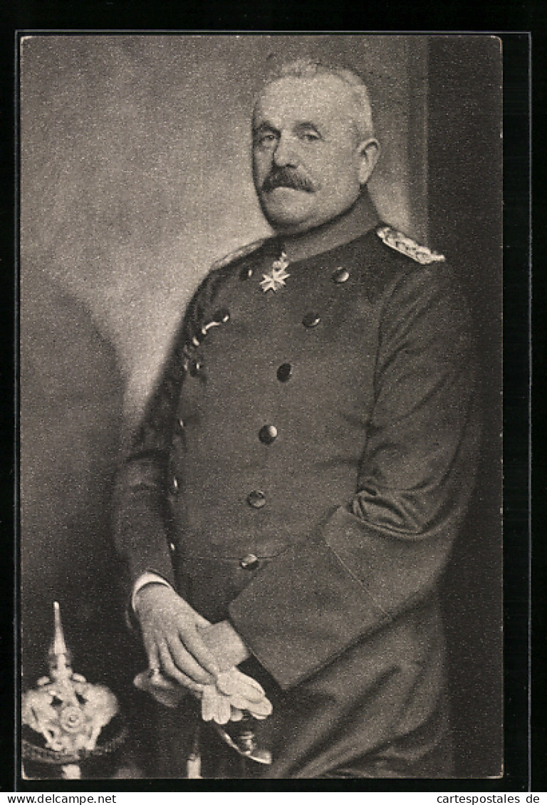 AK Generaloberst Von Woyrsch Neben Seinem Pickelhelm  - Weltkrieg 1914-18