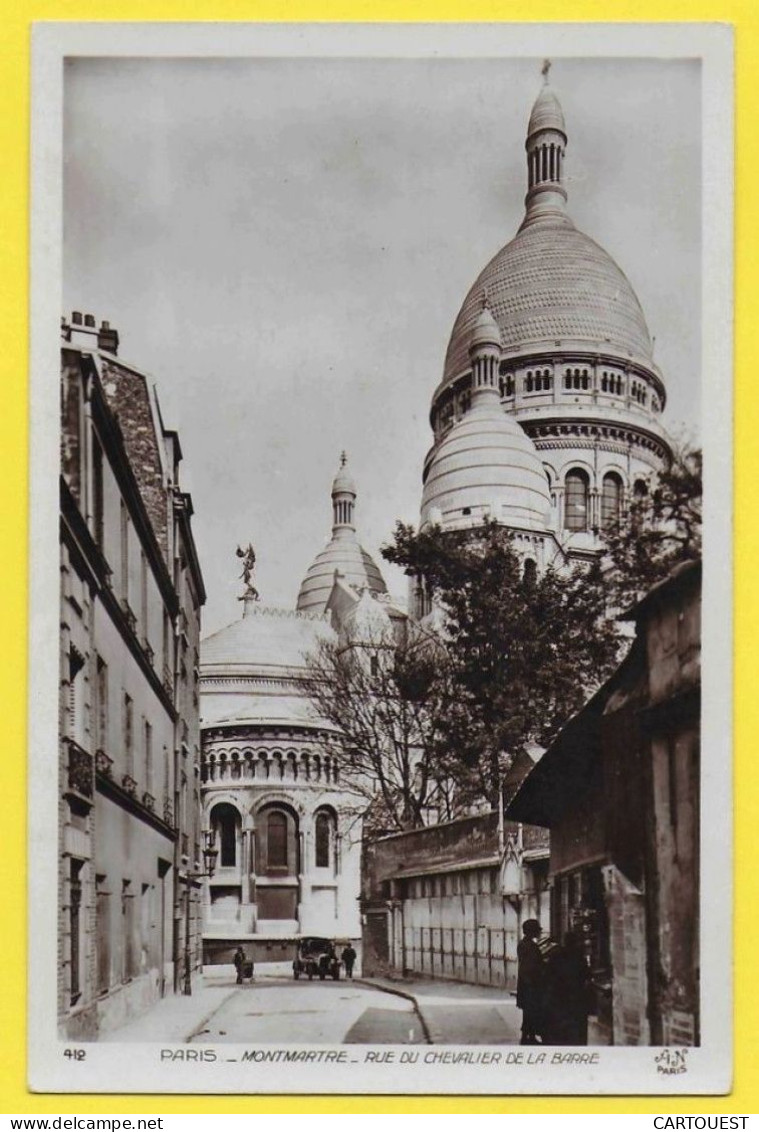 CPA PARIS - MONTMARTRE RUE DU CHEVALIER DE LA BARRE 1932 Cachet BASILIQUE - Distrito: 18