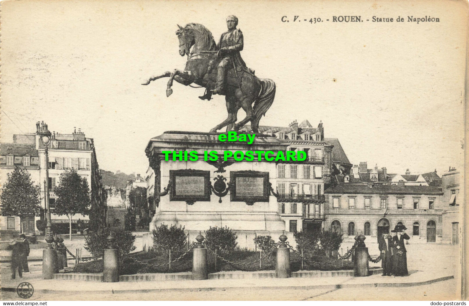 R568753 C. V. 430. Rouen. Statue De Napoleon - World