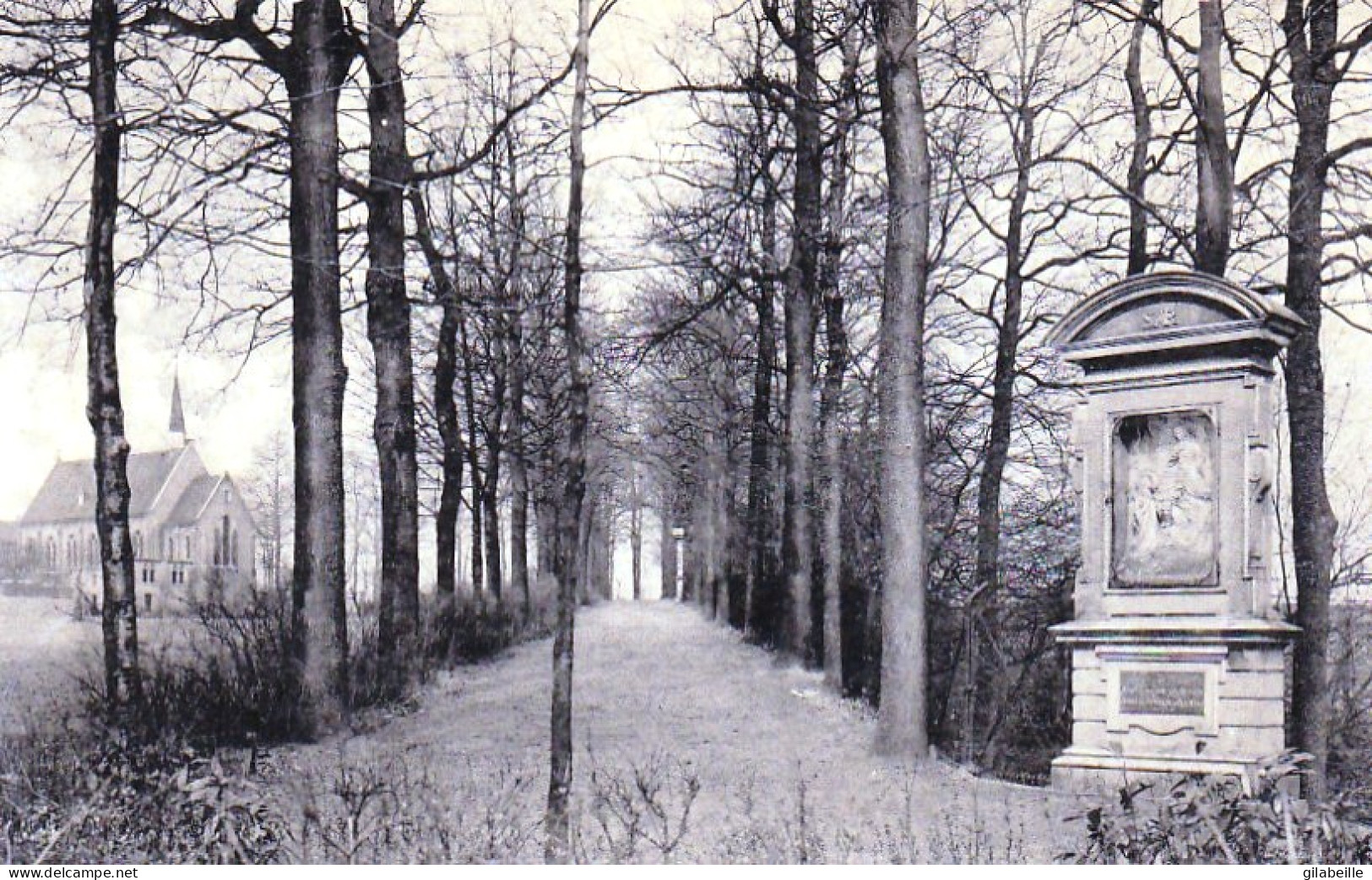 MONTAIGU -SCHERPENHEUVEL - Le Chemin Du Rosaire - De Rozenkransweg - Scherpenheuvel-Zichem