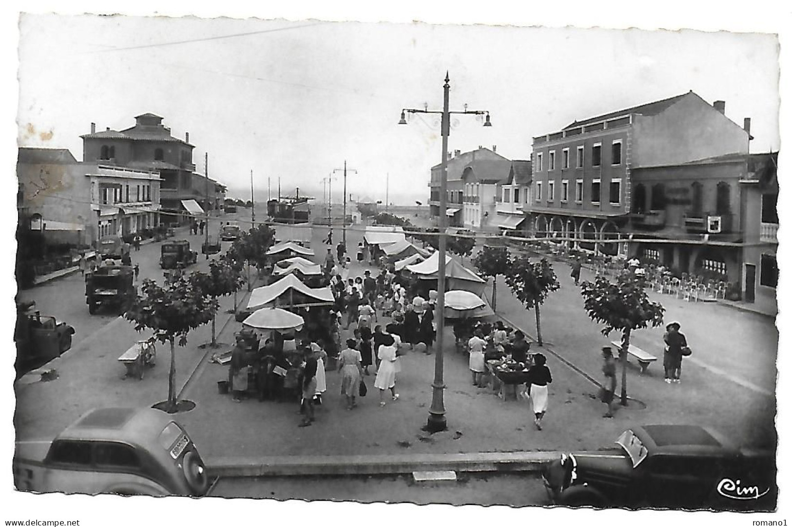 34)   VALRAS  PLAGE  -  Place Du Marché - Otros & Sin Clasificación