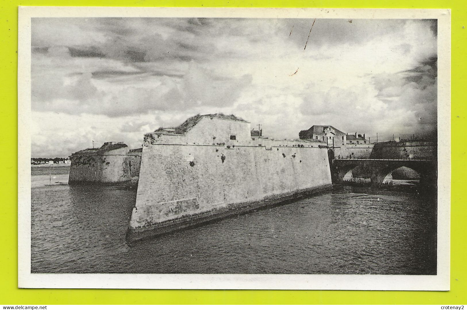 56 PORT LOUIS N°10 La Citadelle VOIR DOS - Port Louis