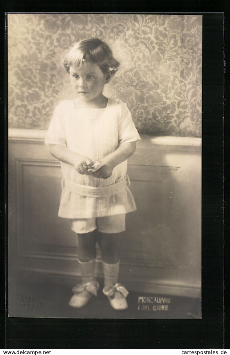 Postal Prinz Alvaro Von Spanien, Kinderportrait  - Familles Royales