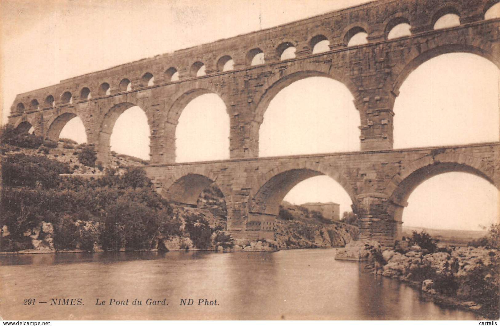 30-NIMES-N°4459-G/0303 - Nîmes