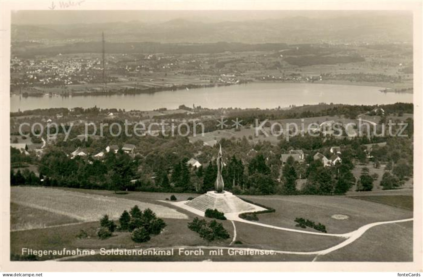 13710815 Forch ZH Fliegeraufnahme Soldatendenkmal Forch Mit Greifensee  - Autres & Non Classés