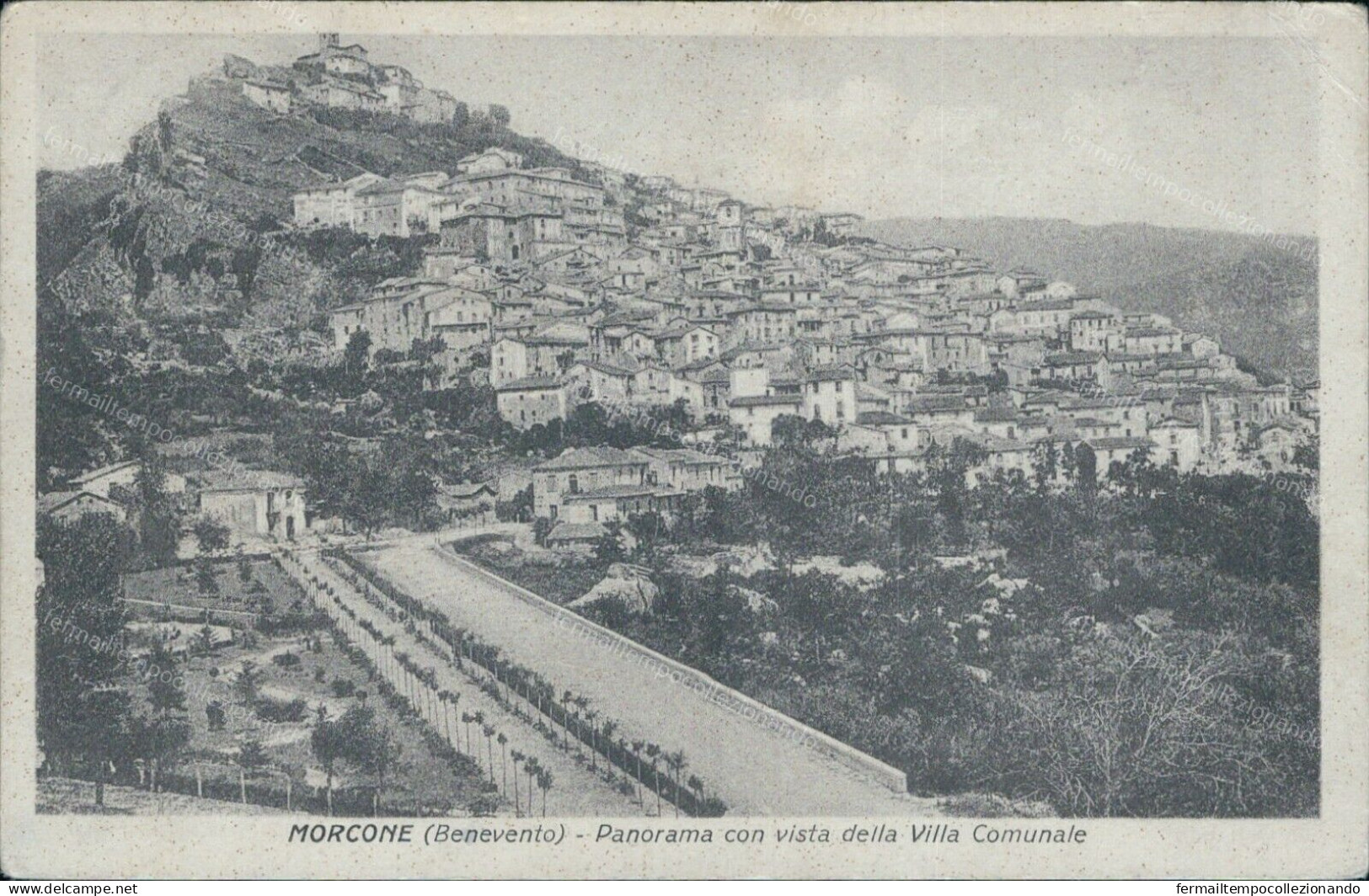 V796 Cartolina Morcone Panorama Con Vista Della Villa Comunale Benevento - Benevento