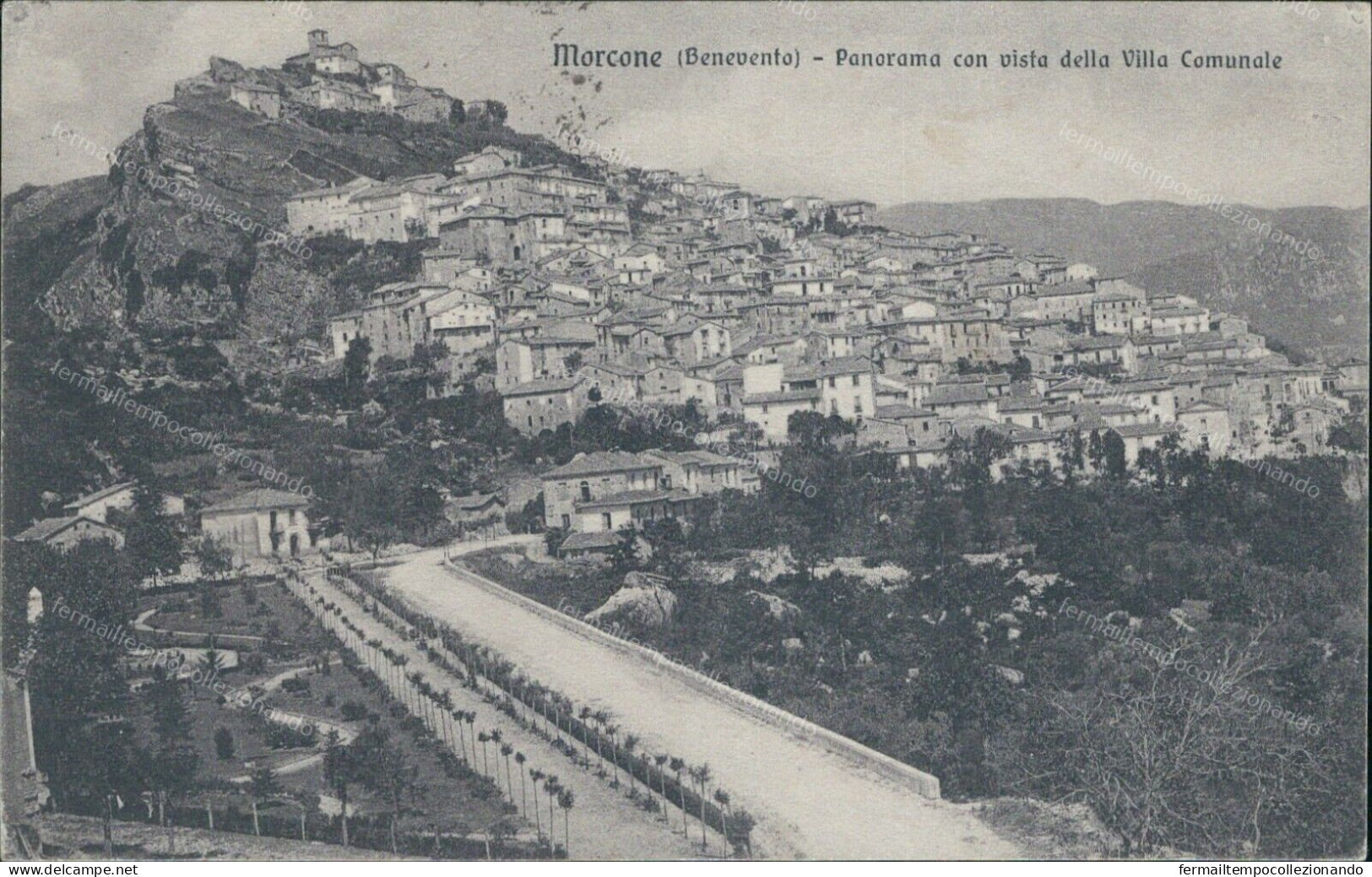 V800 Cartolina Morcone Panorama Con Vista Della Villa Comunale Benevento - Benevento