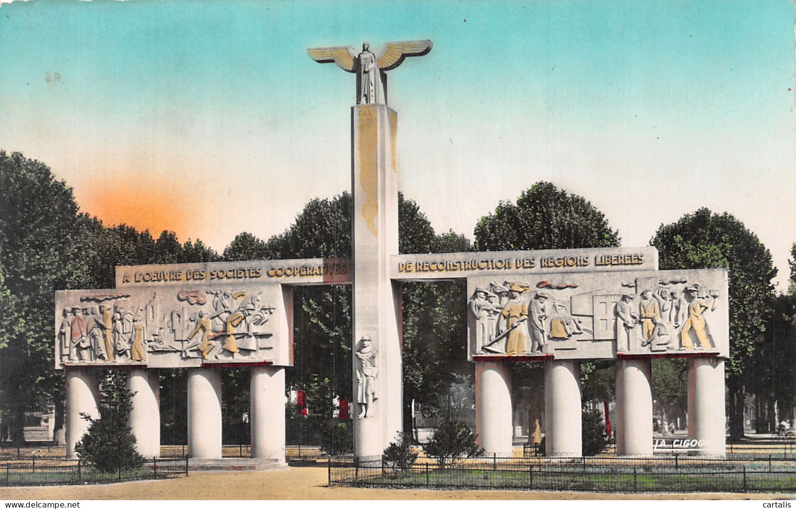 02-SOISSONS-N°4462-D/0073 - Soissons