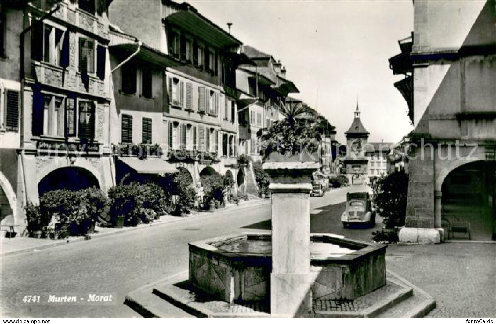 13624855 Murten Morat Ortspartie Mit Brunnen Murten Morat - Sonstige & Ohne Zuordnung