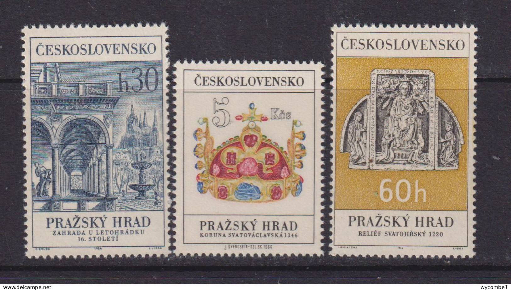 CZECHOSLOVAKIA  - 1966 Prague Castle Set Never Hinged Mint - Unused Stamps