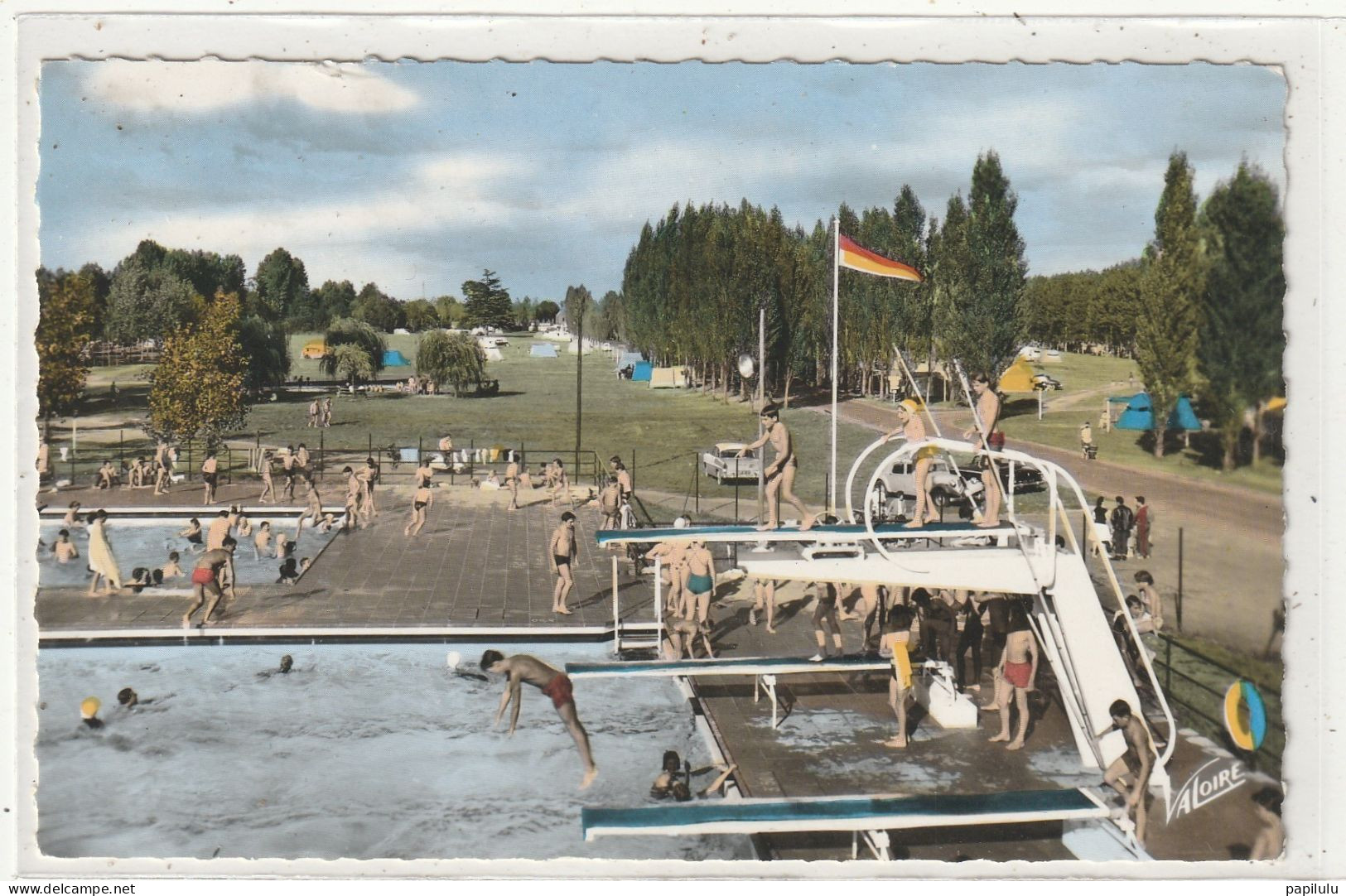 111 DEPT 37 : édit. Valoires N° A2109 : Amboise La Piscine Et Le Camping - Amboise