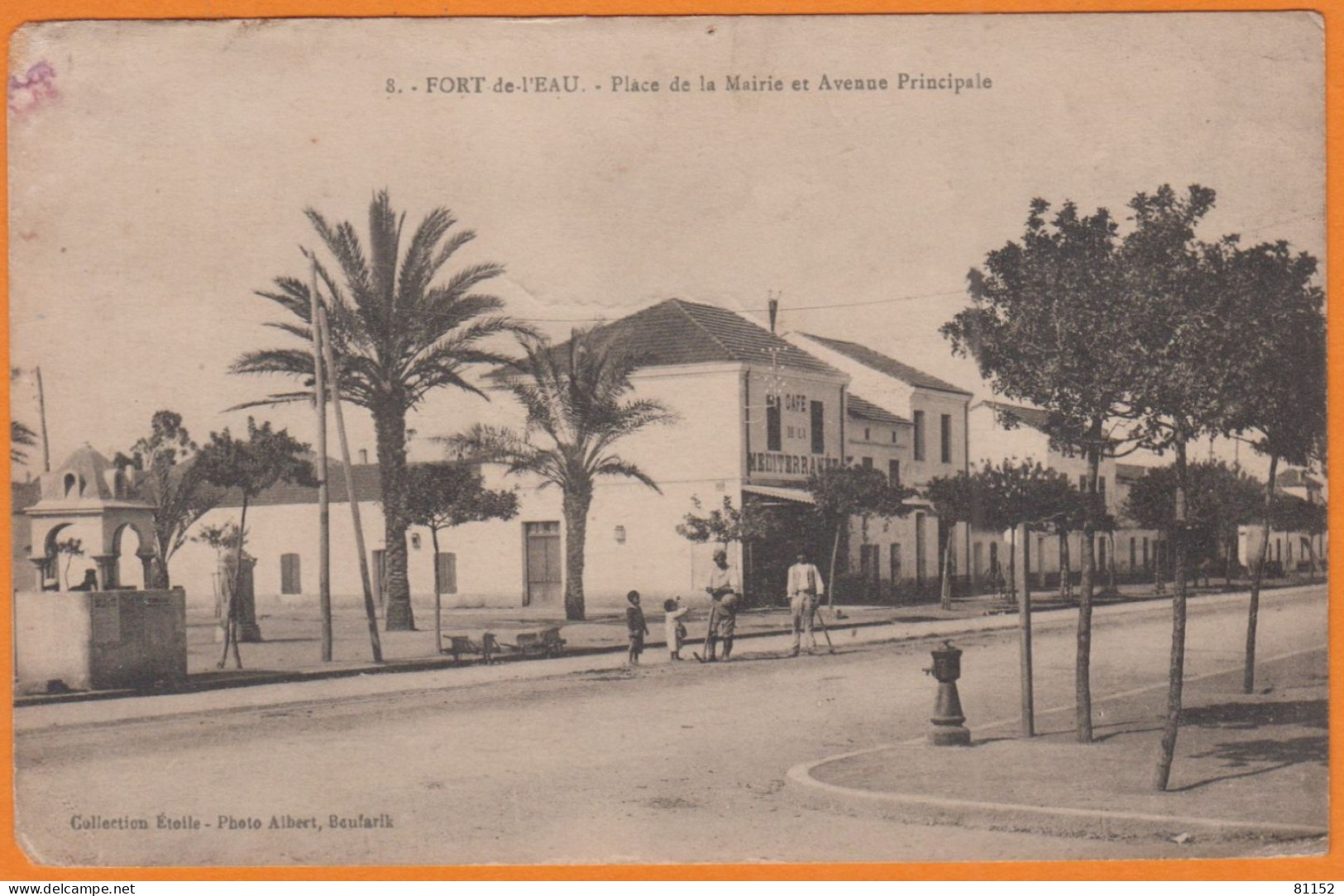 Algérie   CPA  De  FORT-de-l'EAU    Place De La Mairie Et Avenue Principale    Non écrite    Animée - Andere & Zonder Classificatie