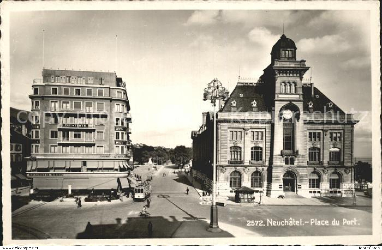 11960781 Neuchatel NE Place Du Port Neuchatel NE - Sonstige & Ohne Zuordnung