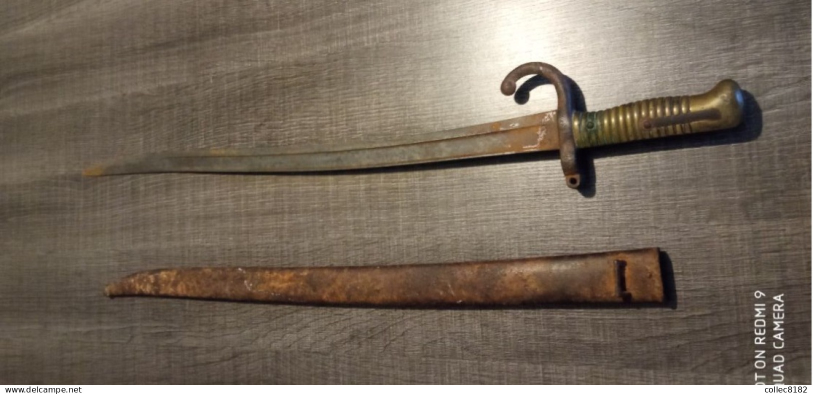 1875 BAÏONNETTE CHASSEPOT MÊME NUMÉRO FH 65281 - Knives/Swords