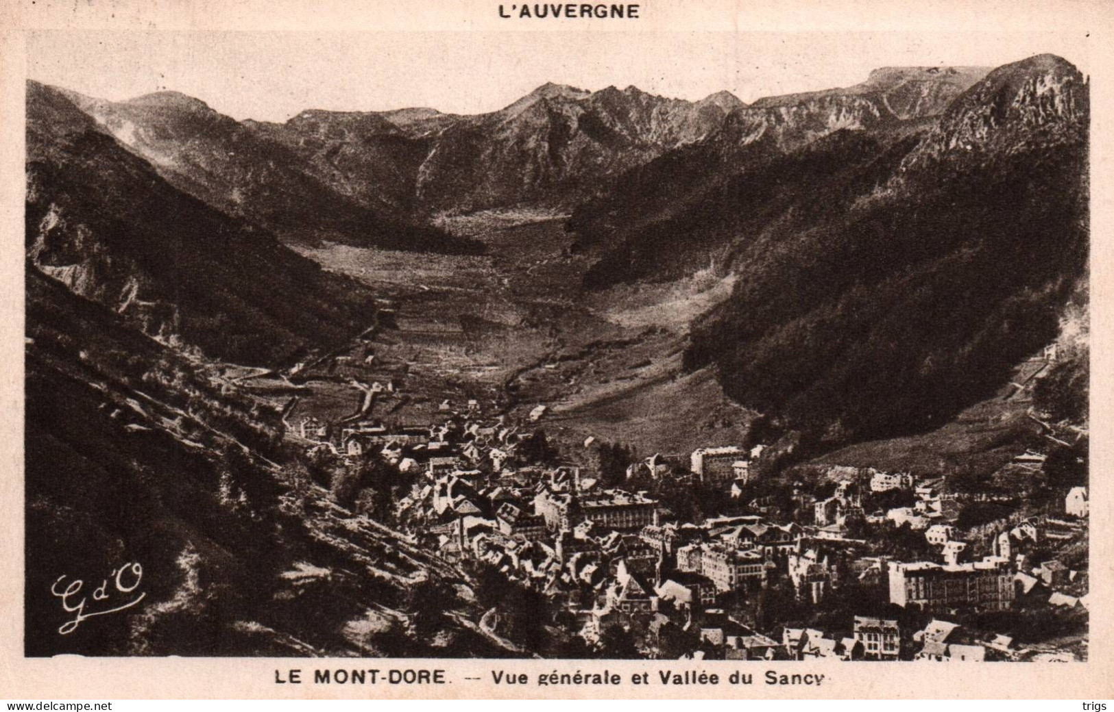 Le Mont Dore - Vue Générale Et Vallée Du Sancy - Le Mont Dore