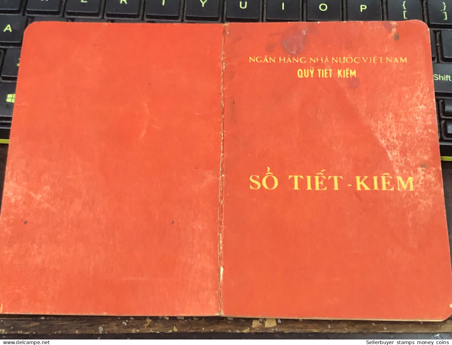 VIET NAM STATE BANK SAVINGS BOOK STAR 1975 1PCS BOOK - Assegni & Assegni Di Viaggio