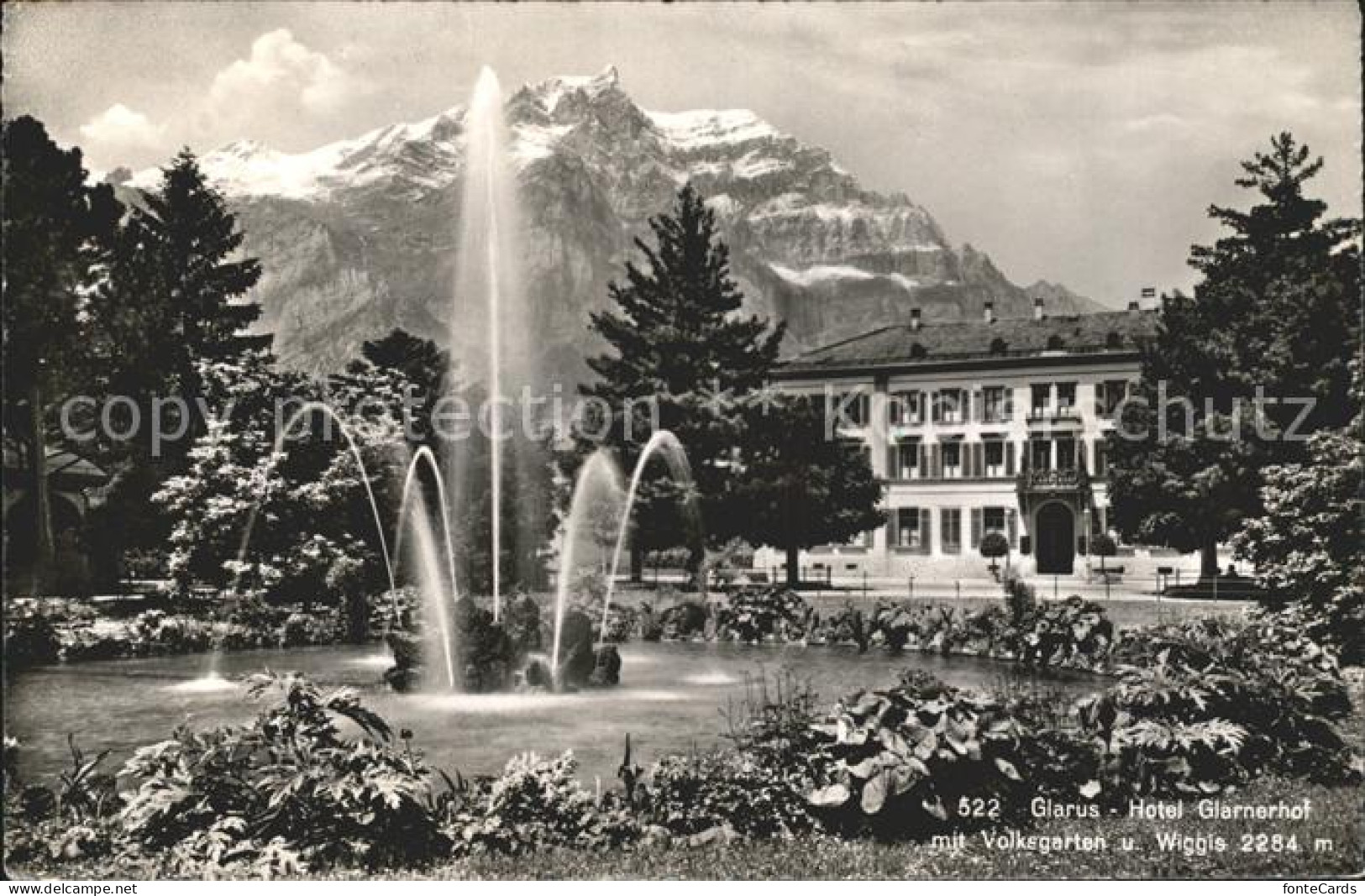 11940962 Glarus GL Hotel Glarnerhof Mit Volksgarten Fontaene Wiggis Glarus - Autres & Non Classés