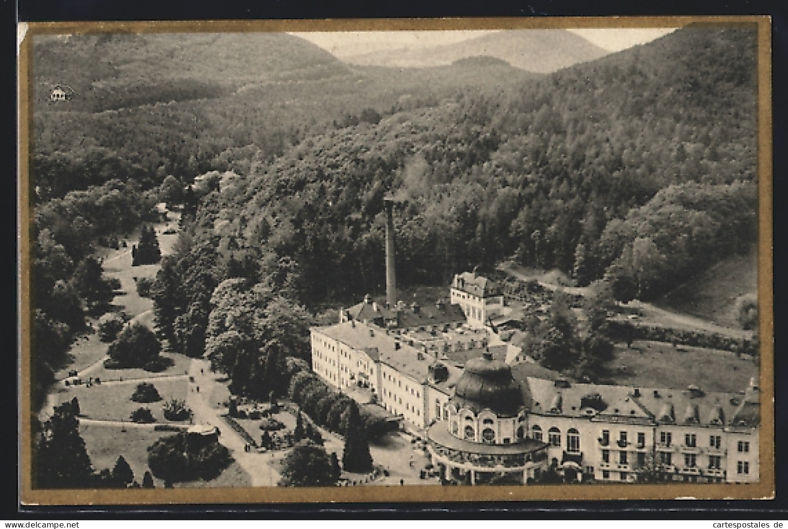 AK Bad Wildungen, Fürstliches Badehotel Mit Kurpark Aus Der Vogelschau  - Bad Wildungen