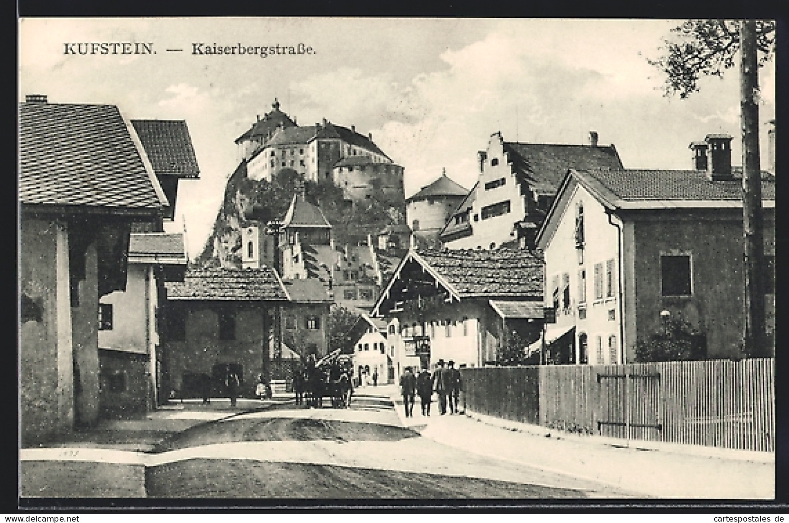 AK Kufstein, Kaiserbergstrasse Mit Blick Zur Festung  - Altri & Non Classificati