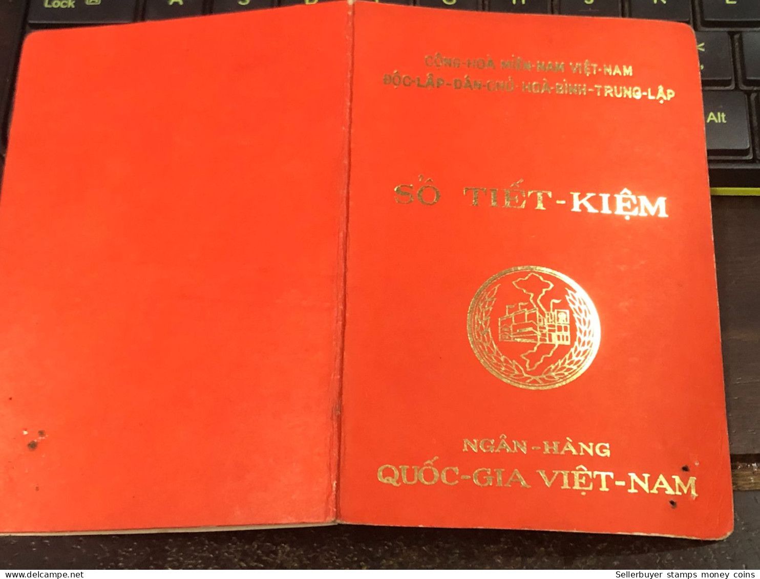 NAM VIET NAM STATE BANK SAVINGS BOOK PREVIOUS -1 976-PCS 1 BOOK - Assegni & Assegni Di Viaggio