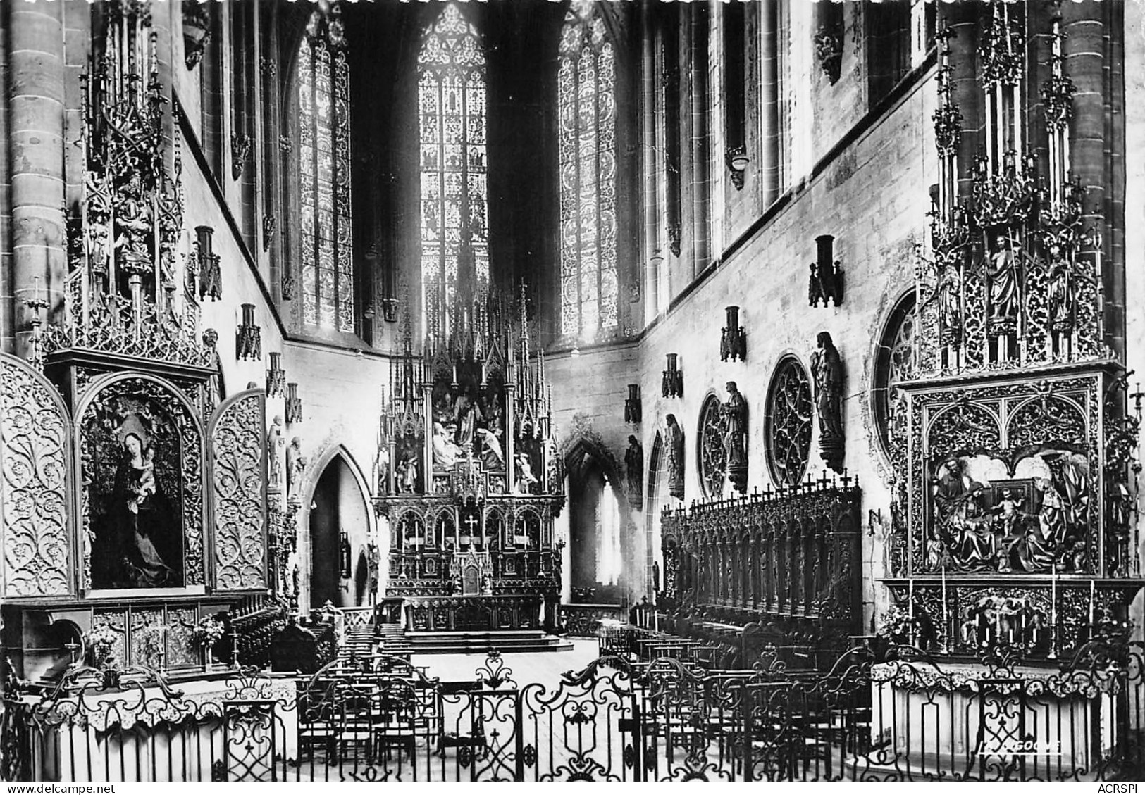 68  COLMAR  Intérieur De La Cathédrale ST MARTIN  Le Choeur Et Ses Trois AUTELS   N° 178 \MK3000 - Colmar