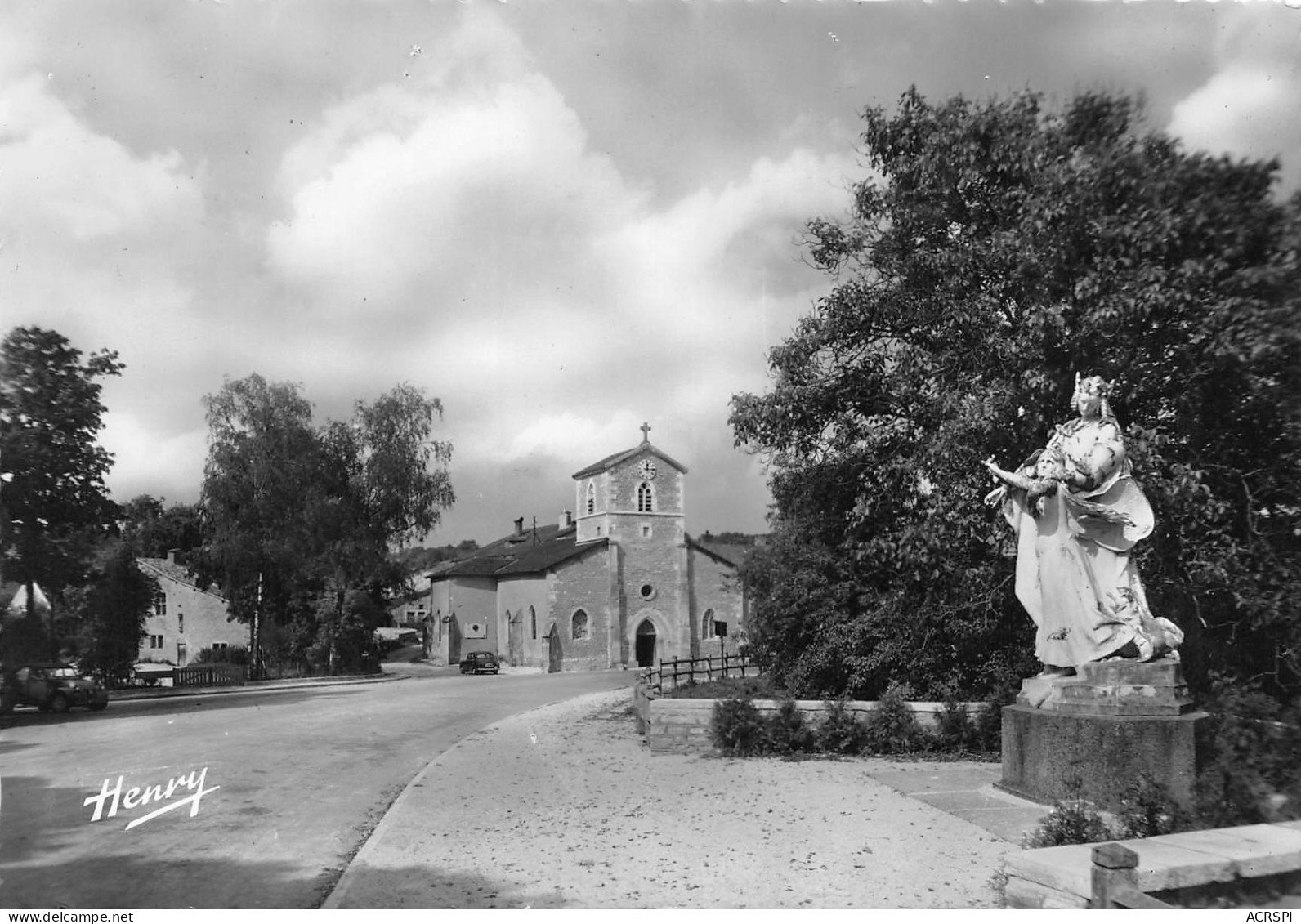 88 DOMREMY Maison église Et Statue De Jeanne D' ARC  N° 83 \MK3001 - Domremy La Pucelle