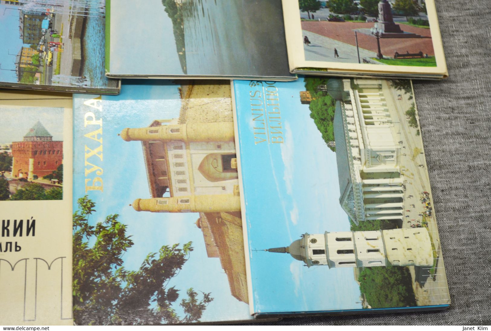 Vintage Ussr Large Lot Of Sets Of City Postcards - Alben & Sammlungen