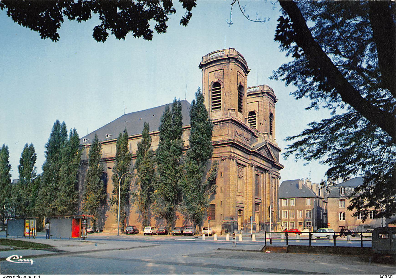 57 THIONVILLE église Saint Maximin     N° 2 \MK3004 - Thionville