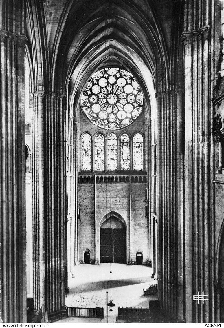 28  CHARTRES   La Cathédrale Transept Sud  N° 129 \MK3007 - Chartres