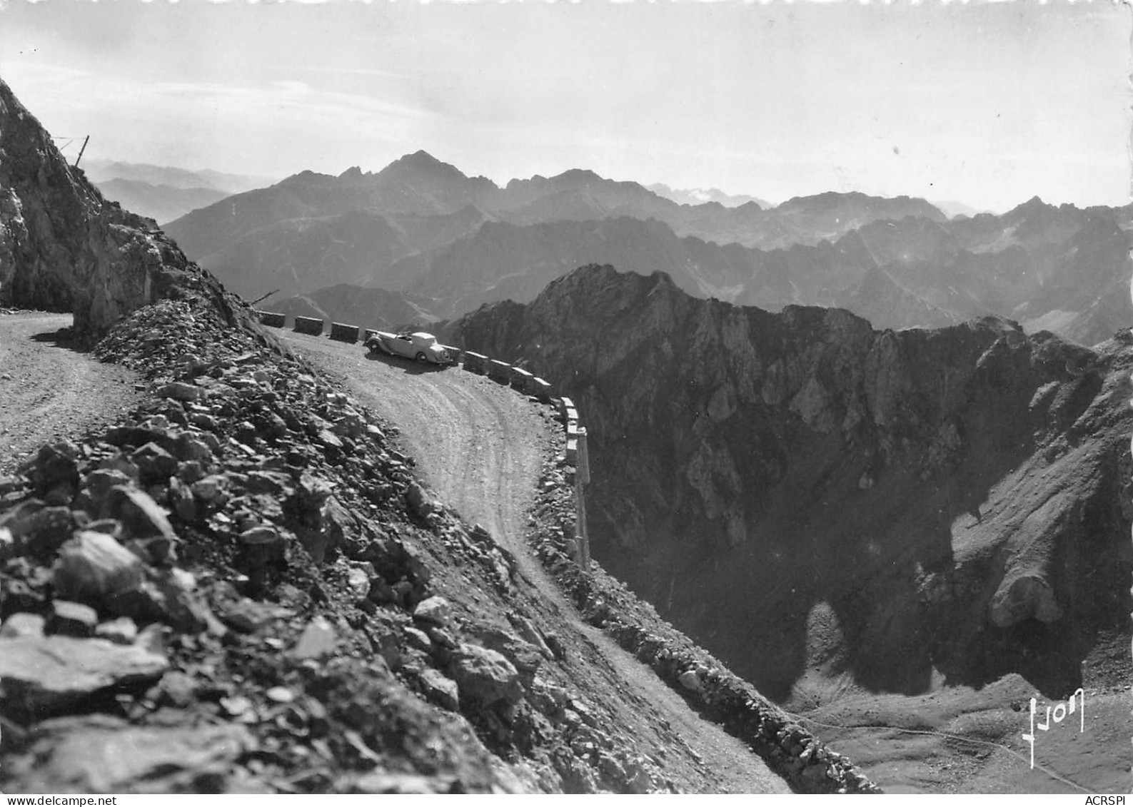 65 LUZ  Col Du Tourmalet  Lacets De La Route Et Pic Du Midi  N° 70 \MK3010 - Luz Saint Sauveur