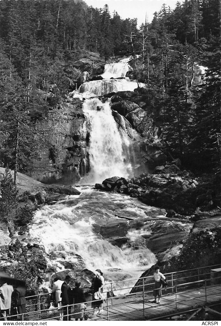 65 Cauterets La Cascade Du Pont D'espagne   N° 140 \MK3010 - Cauterets