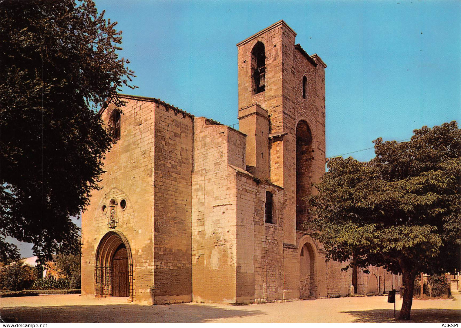 84 PERNES LES FONTAINES Ancienne église Notre Dame De Nazareth  N° 75 \MK3017 - Pernes Les Fontaines