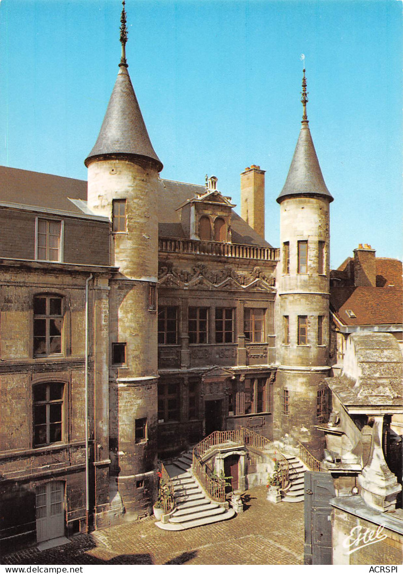10 TROYES  Musée Hotel De Vauluisant    N° 112 \MK3023 - Troyes