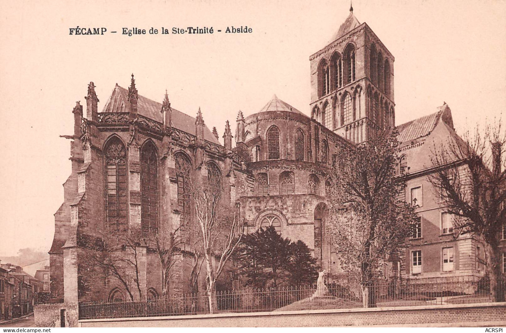 76  FECAMP église De La Sainte Trinité L'Abside   N° 53 \MK3026 - Fécamp