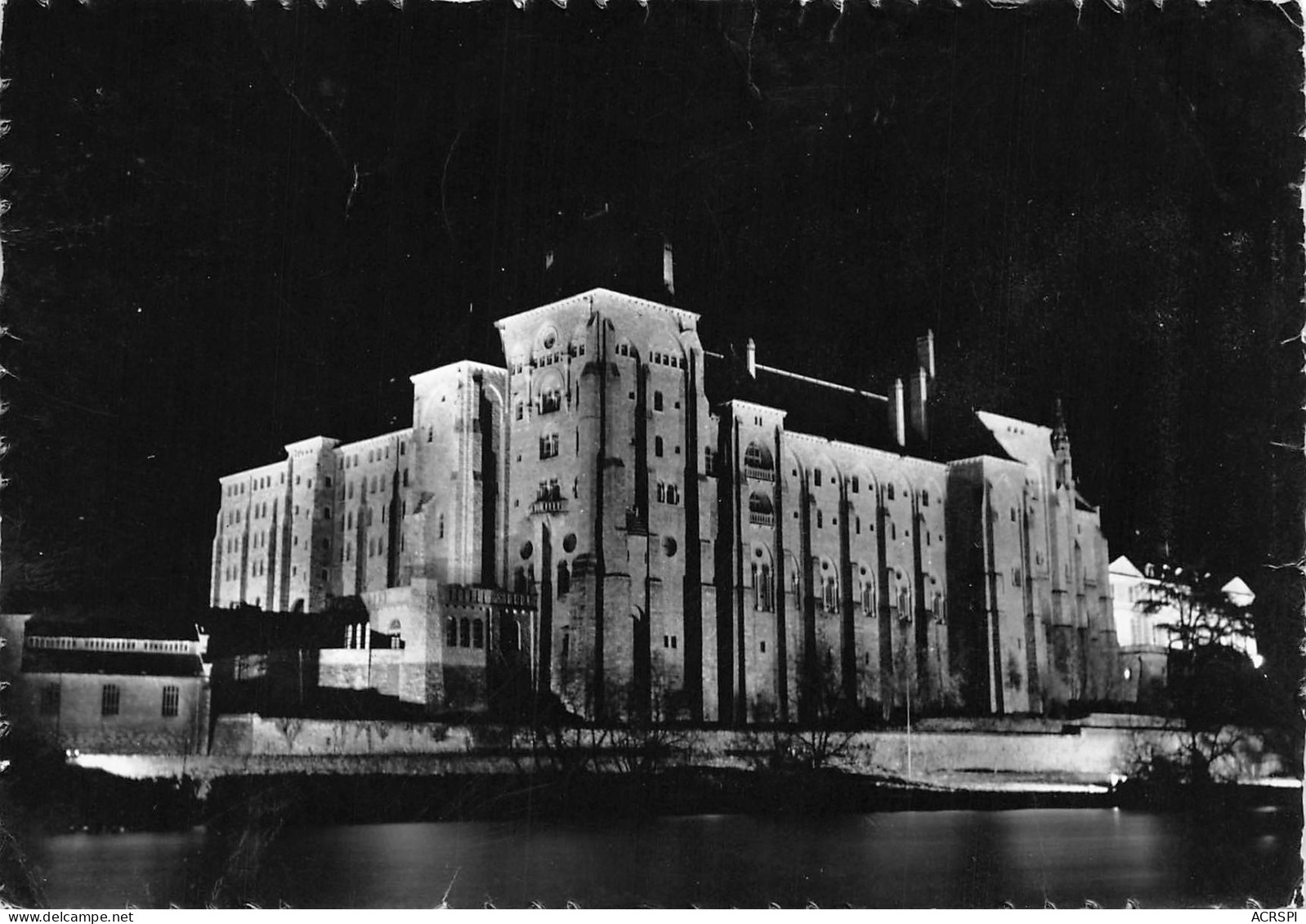 72  SOLESMES L'abbaye  Le 11 Février 1958 De Nuit   N° 88 \MK3028 - Solesmes