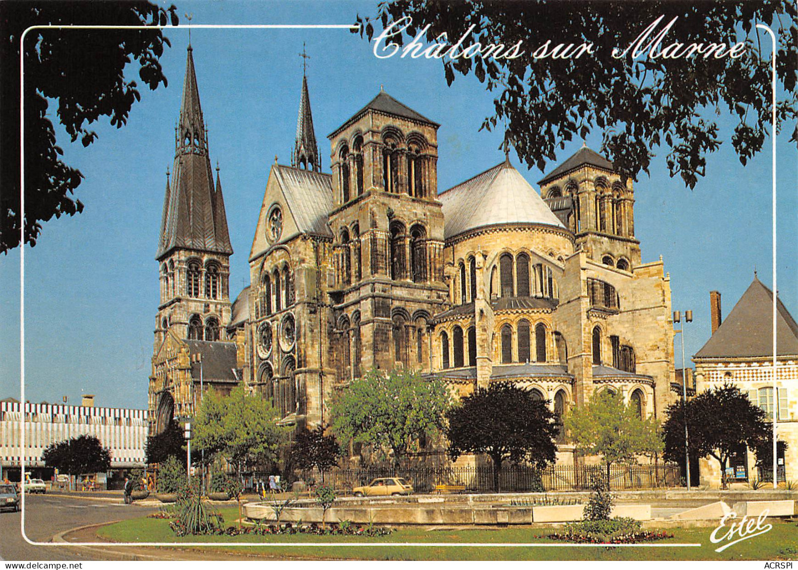 51 CHALONS SUR MARNE  Notre Dame En Vaux Abside Et Coté Sud De L'église   N° 43 \MK3031 - Châlons-sur-Marne