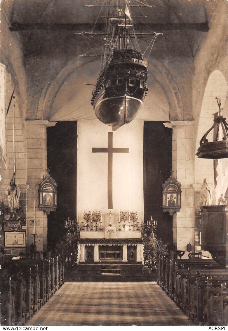 NOIRMOUTIER Intérieur De L'église SAINT PHILIBERT La Nef   N° 27 \MK3032 - Noirmoutier