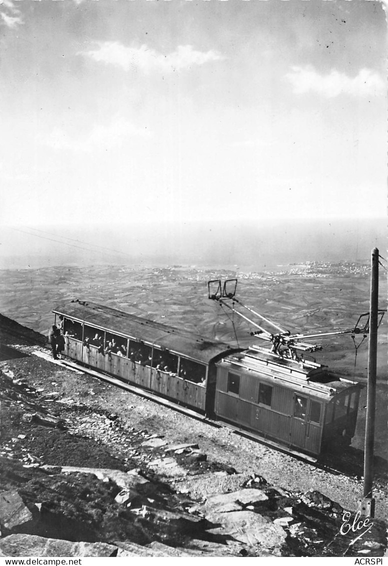 64 Le Train De La Rhune Vue Sur La Baie De SAINT JEAN DE LUZ N° 17 \MK3035 - Saint Jean De Luz