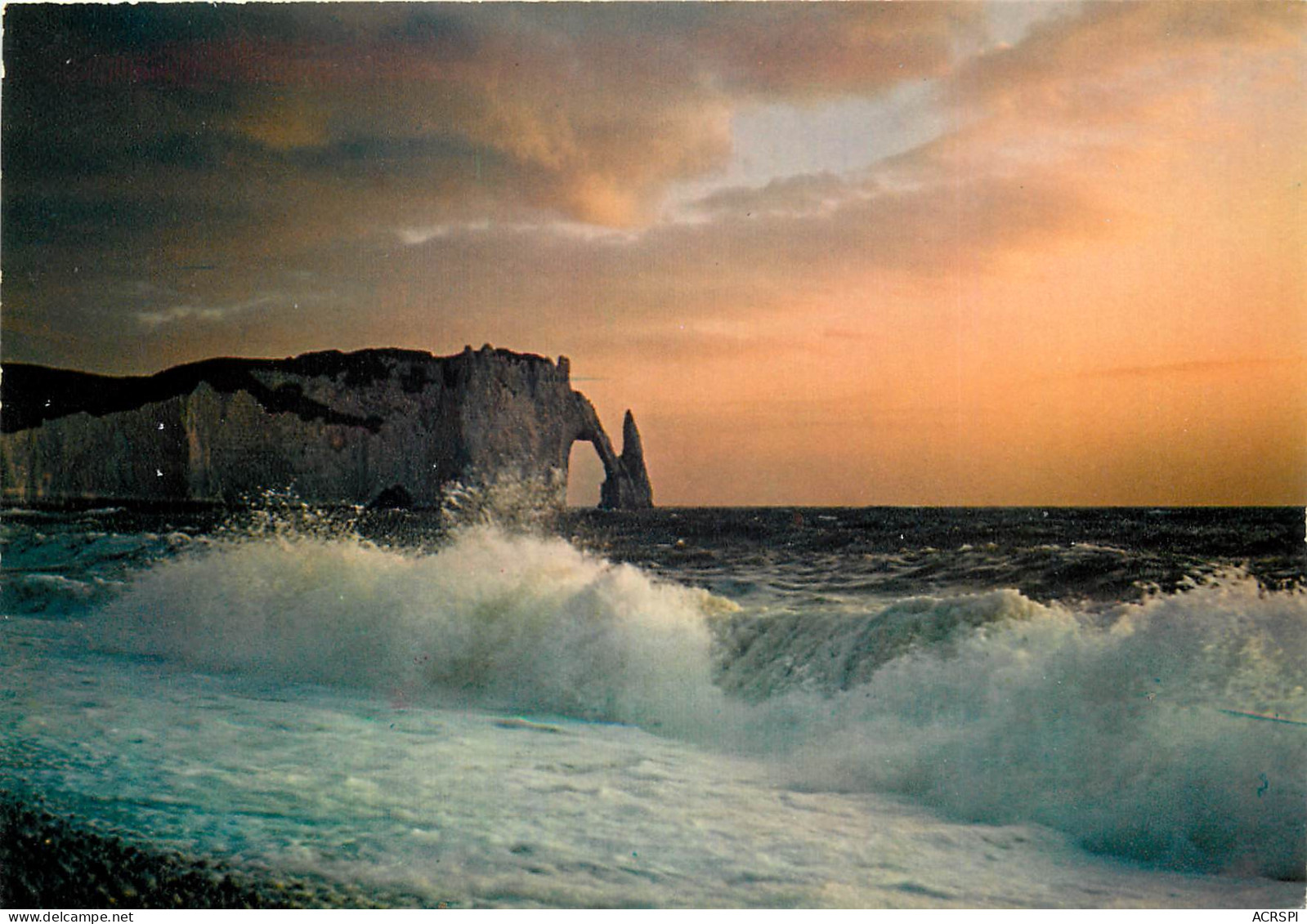 ETRETAT L Aiguille Et La Porte D Aval 27(scan Recto-verso) MD2515 - Etretat