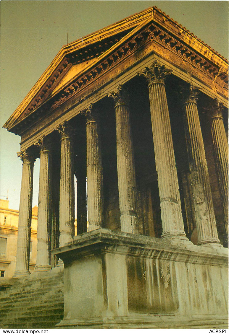 NIMES La Maison Carree 13(scan Recto-verso) MD2526 - Nîmes