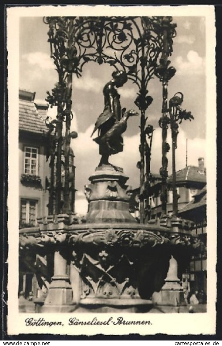 AK Göttingen, Gänseliesel-Brunnen Im Sonnenschein  - Göttingen