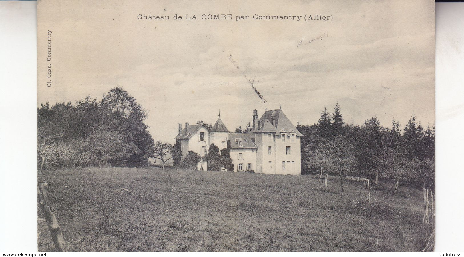 CHATEAU DE LACOMBE PAR COMMENTRY - Commentry