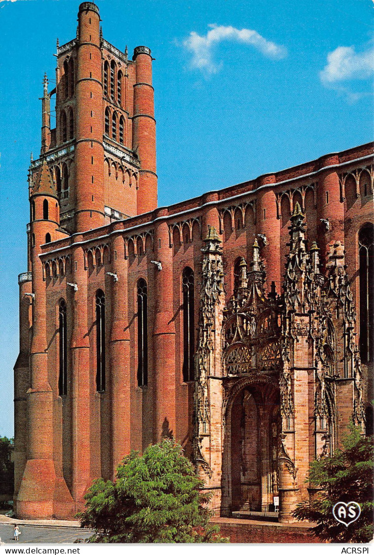 ALBI  Les Vieux Quartiers  Et La Cathedrale  2  (scan Recto Verso)MD2552TER - Albi