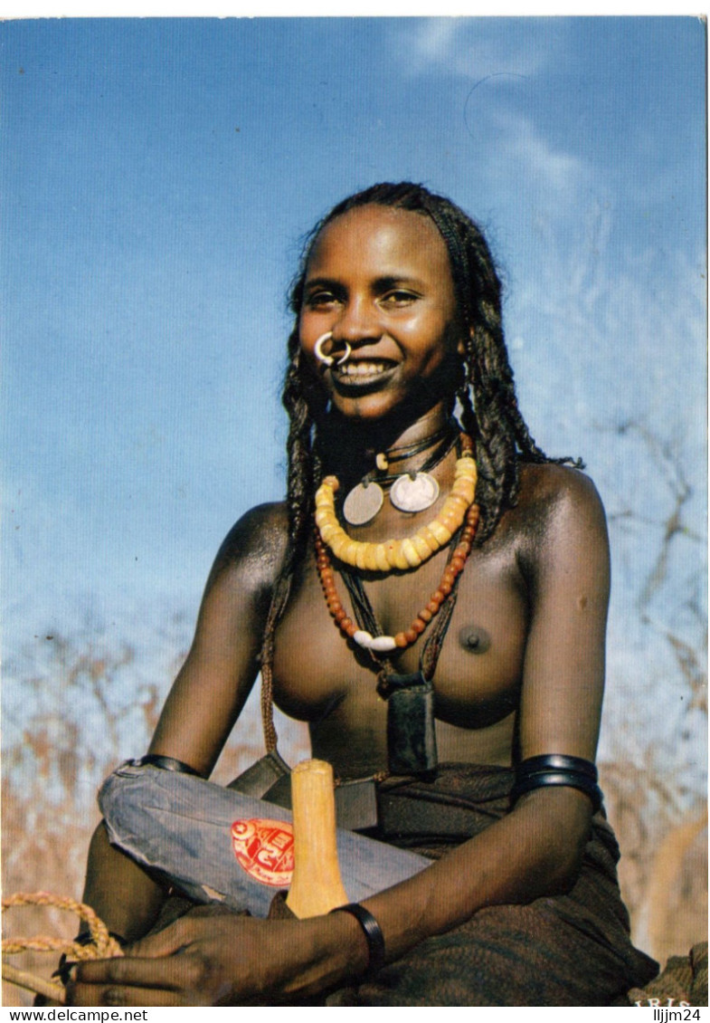 - Danseuse Du Waddaï - ( 1562 ) - Tchad