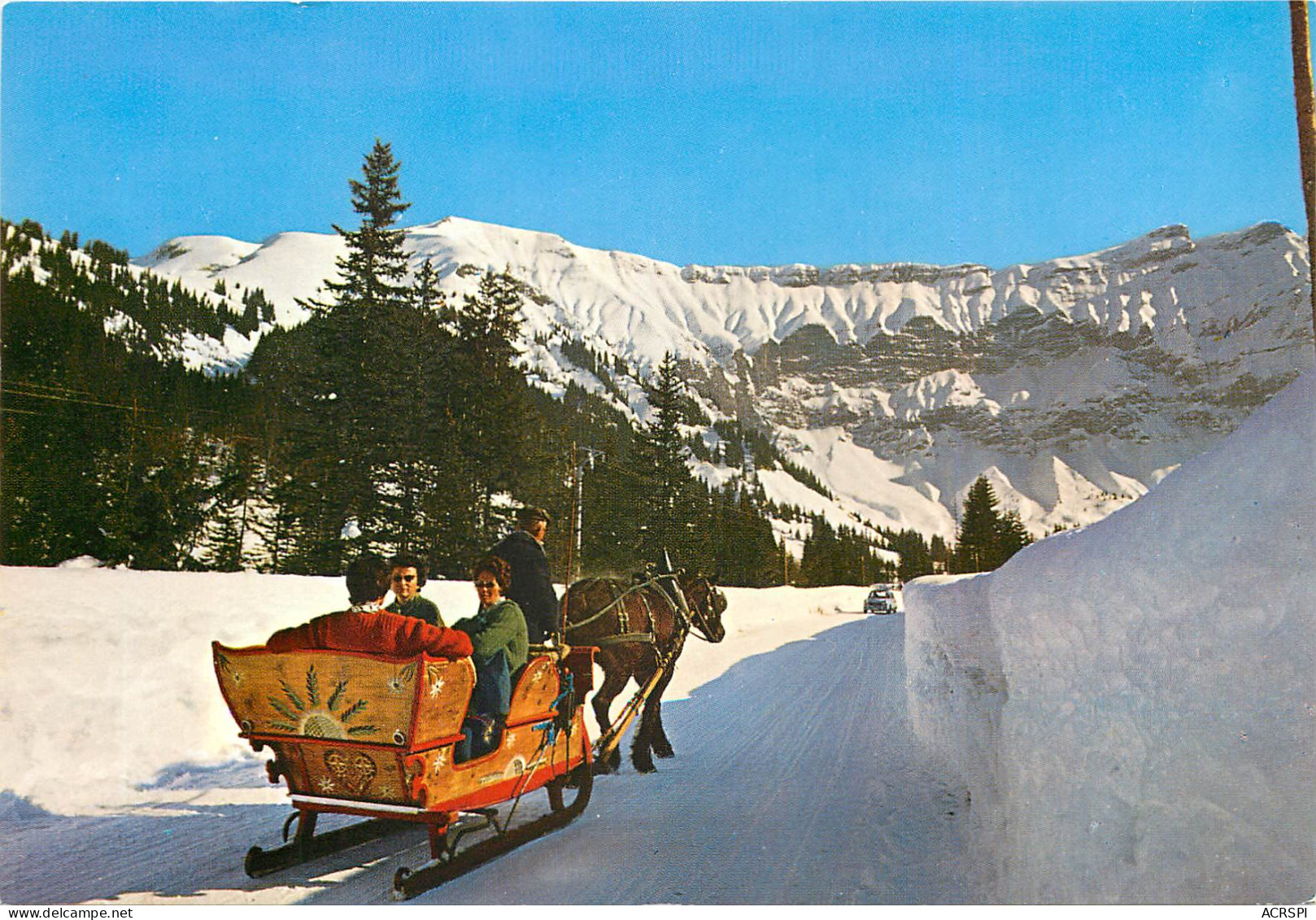MEGEVE Capitale Du Ski Traineau Sur La Route De La Cote 2000 Dans Le Fond Chaine Du Mont Joly29(scan Recto-verso) MD2559 - Megève