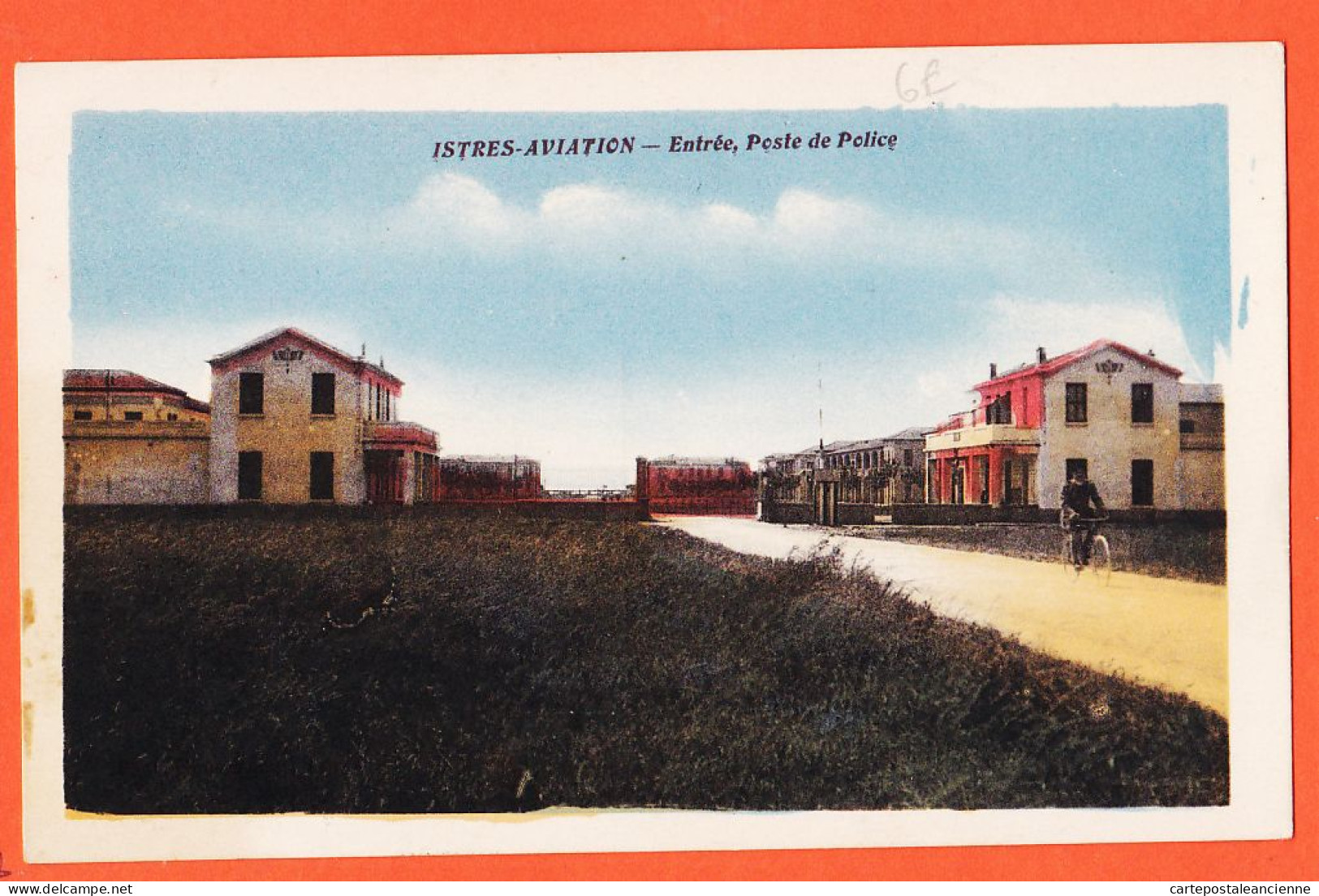 10778 ● ISTRES-AVIATION (13) Entrée Poste De POLICE Camp 1930s Photo GOUVERNEUR - Istres