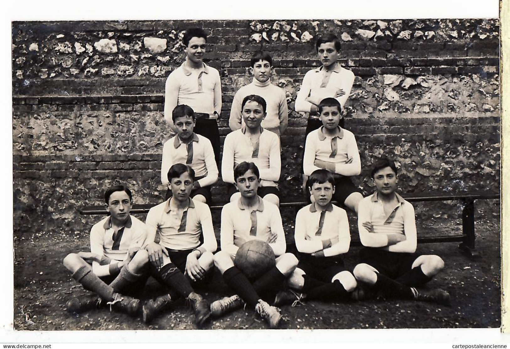 10952  / ⭐ ◉  ♥️ (•◡•) Carte-Photo 76-ROUEN Institution JOIN LAMBERT Equipe FOOTBALL 1910s - CPASPORT Peu Commun - Rouen