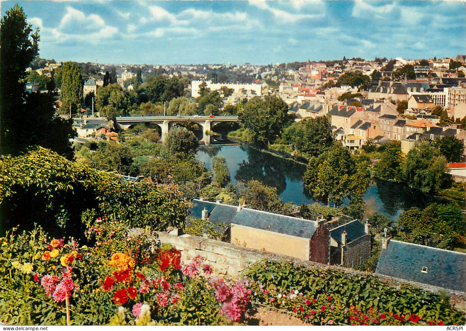  POITIERS Le Pont Neuf Et Le Clain 19(scan Recto-verso) MD2587 - Poitiers