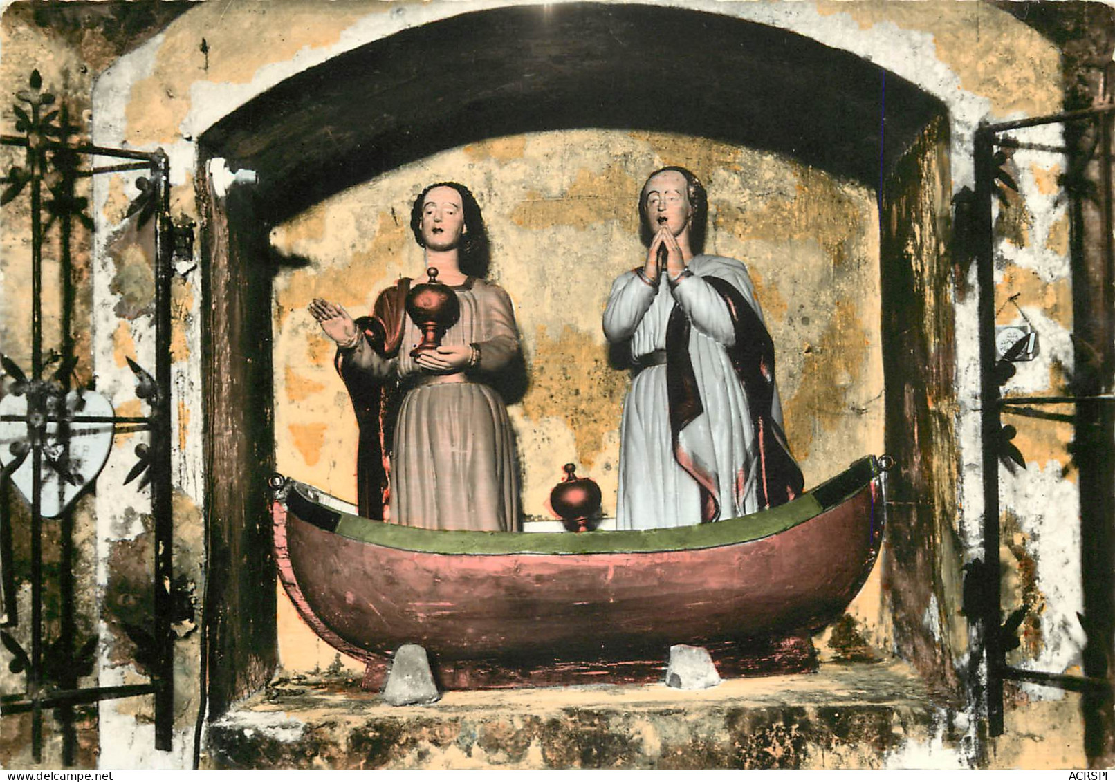 SAINTES MARIES DE LA MER La Barque Des Saintes 27(scan Recto-verso) MD2595 - Saintes Maries De La Mer